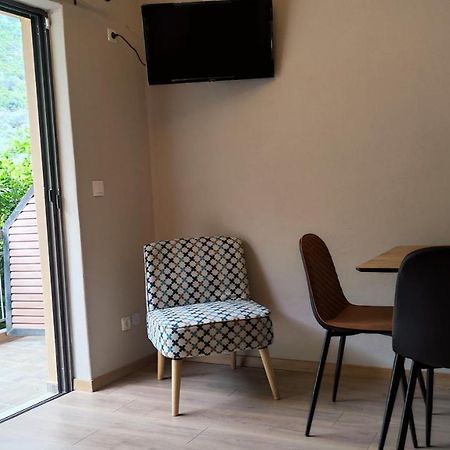 Vasileiou Apartments Kamena Vourla Buitenkant foto