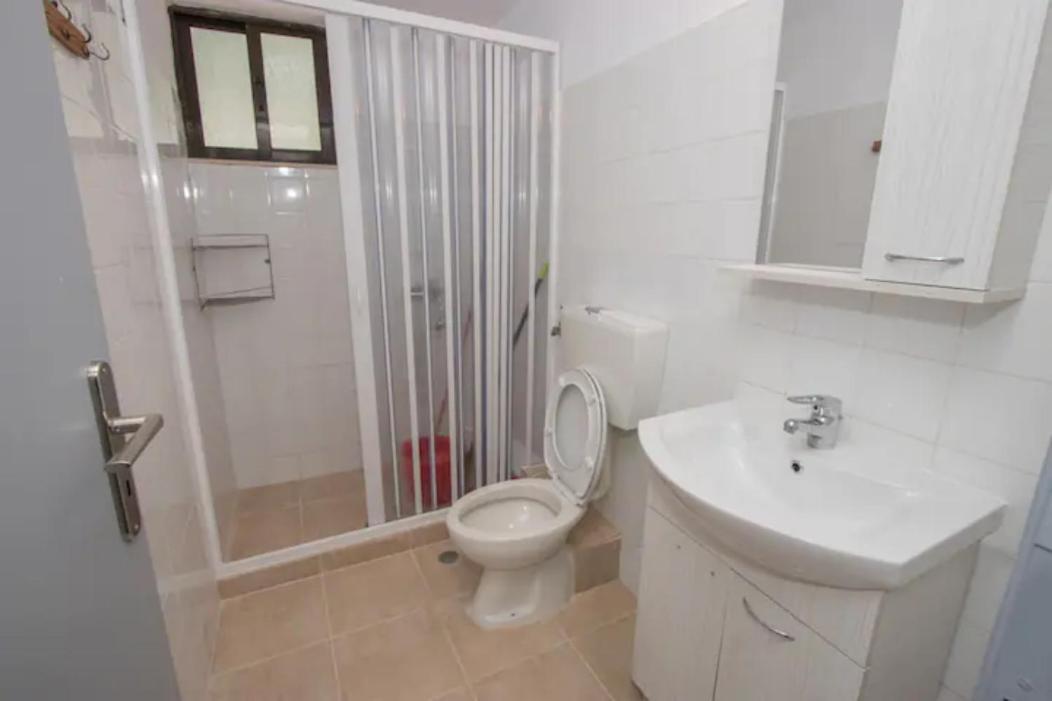 Vasileiou Apartments Kamena Vourla Buitenkant foto