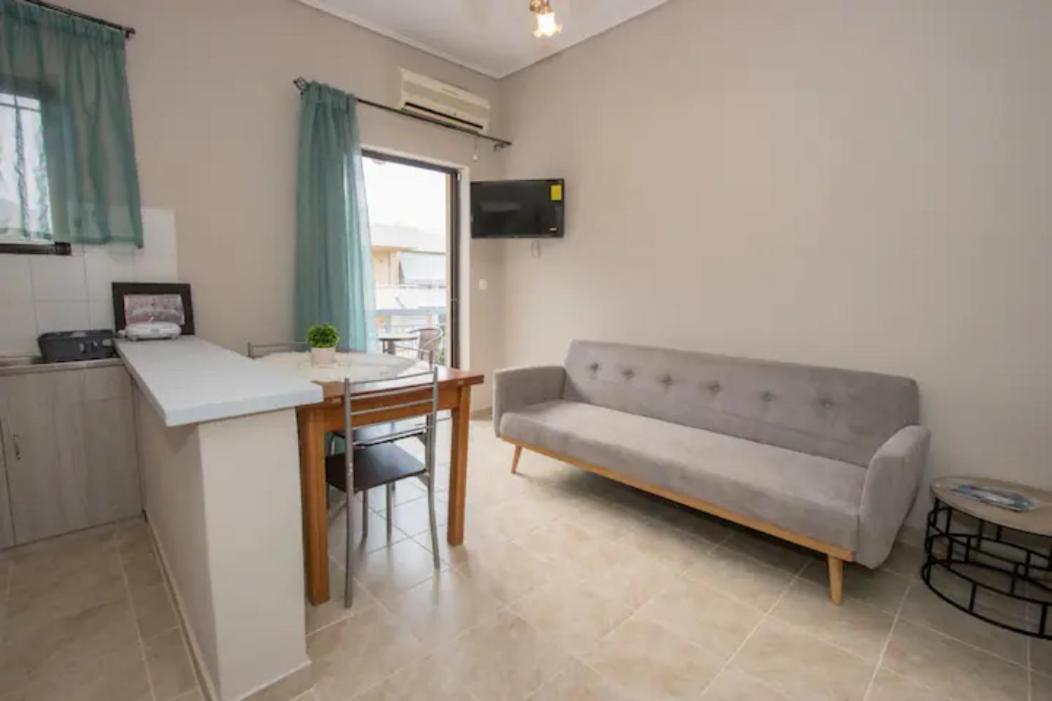 Vasileiou Apartments Kamena Vourla Buitenkant foto
