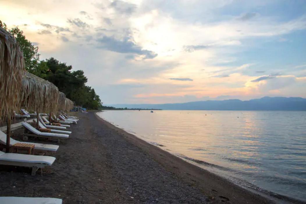 Vasileiou Apartments Kamena Vourla Buitenkant foto