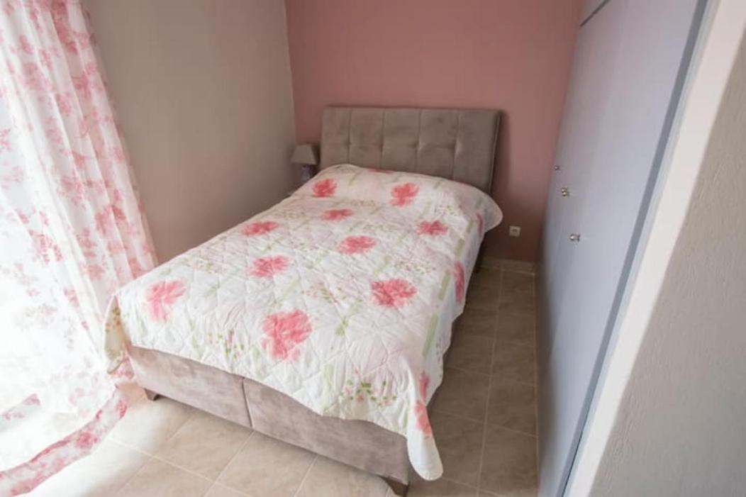 Vasileiou Apartments Kamena Vourla Buitenkant foto