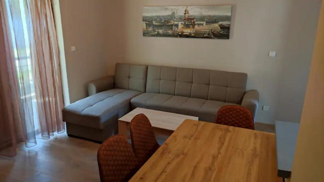 Vasileiou Apartments Kamena Vourla Buitenkant foto