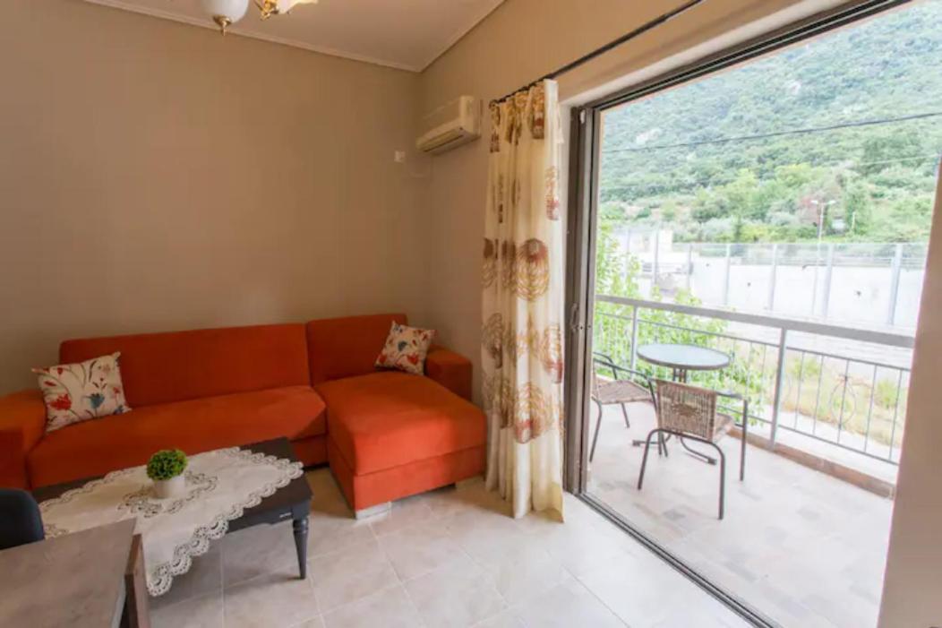 Vasileiou Apartments Kamena Vourla Buitenkant foto