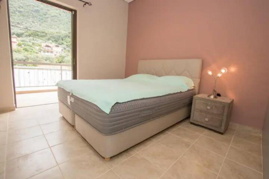 Vasileiou Apartments Kamena Vourla Buitenkant foto